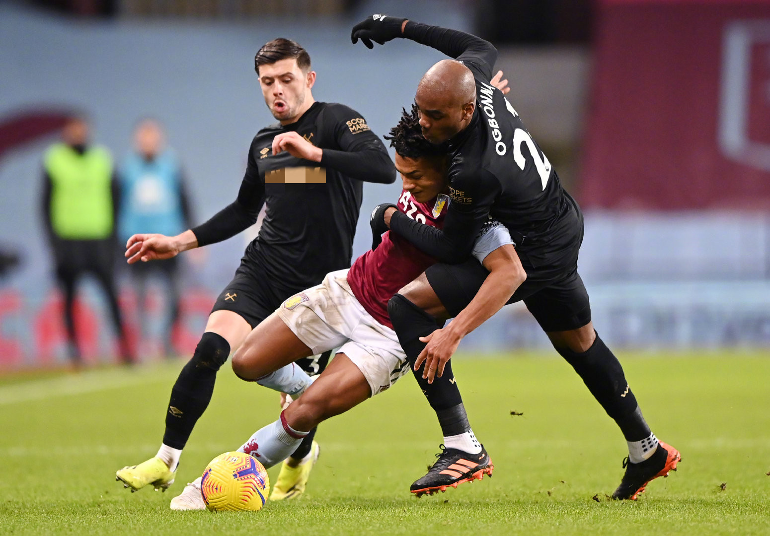 内经济的紧 内经济的紧